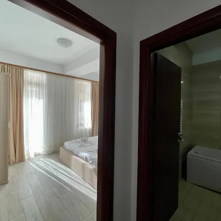 Apartment Summerland Mamaia